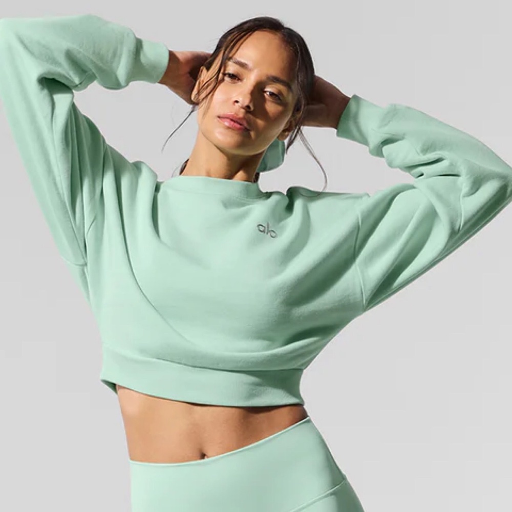 ALO Yoga | Tops | Alo Yoga Cropped Accolade Crewneck Spearmint S